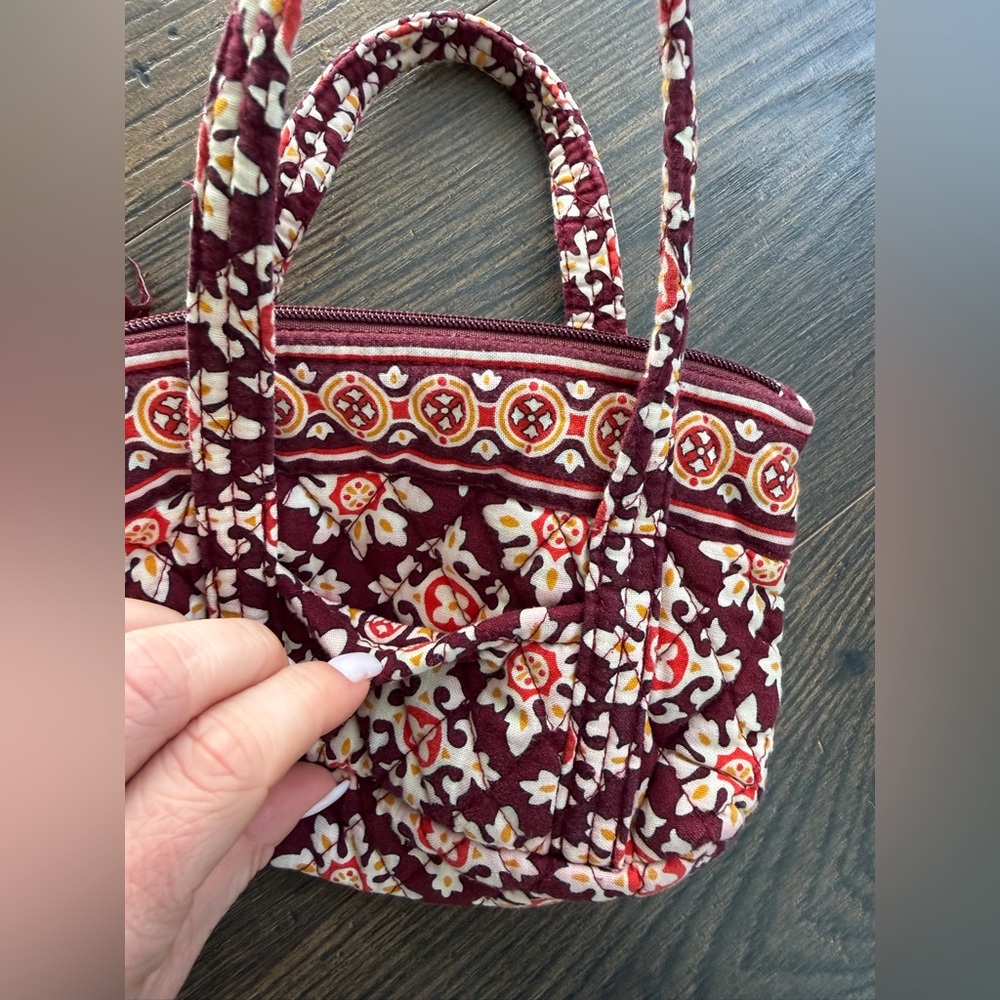 Vera Bradley Medallion Print Bitty Betsy Mini Bag - Picture 4 of 10